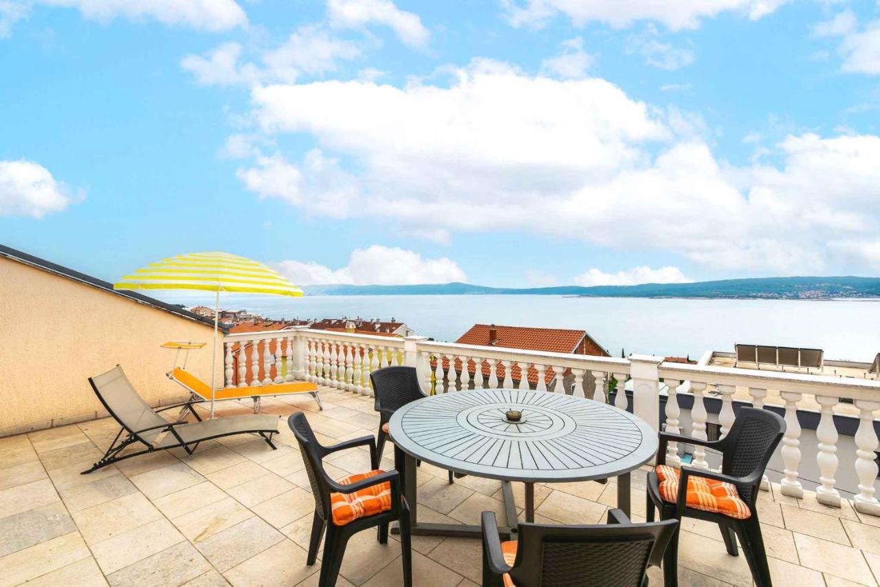 Apartment In Crikvenica 39210 Eksteriør bilde